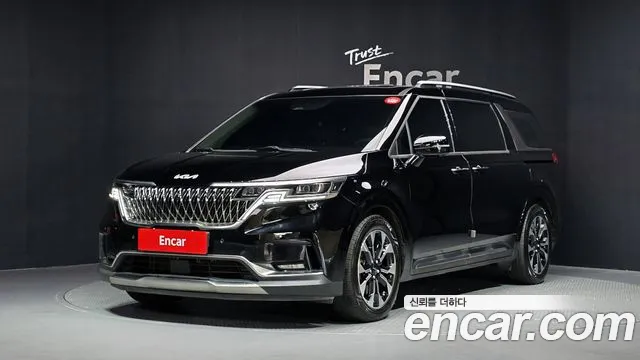 Kia Carnival 4 Gasoline 9 Noblesse