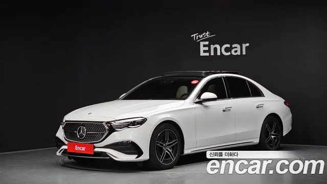 Mercedes-Benz E- W214 E300 4MATIC AMG Line