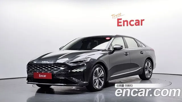 Kia K8 Hybrid Signature