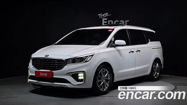 Kia The New Carnival 9 Noblesse