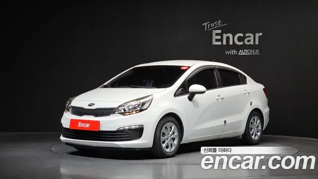 Kia The New Pride 4 DR 1.4 MPI Deluxe