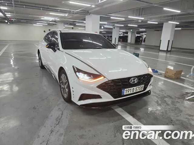 Hyundai Sonata (DN8) 2.0 Premium