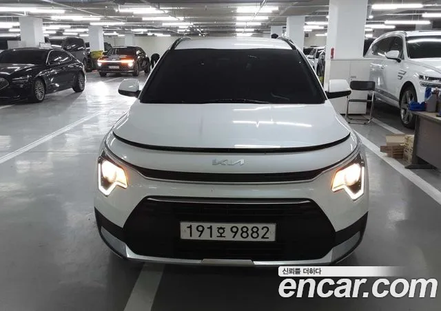 Kia The All New Niro Trendy