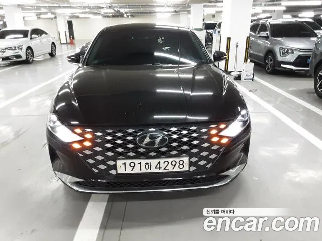 Hyundai The New Grandeur IG Hybrid Premium