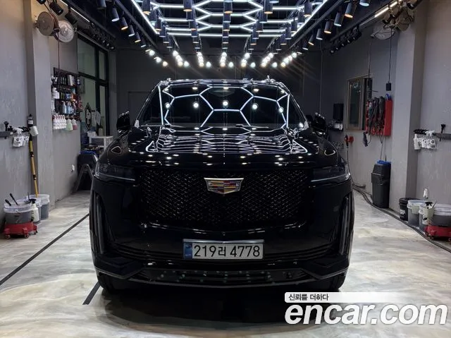 Cadillac Escalade 5 generation 6.2 Sport Platinum
