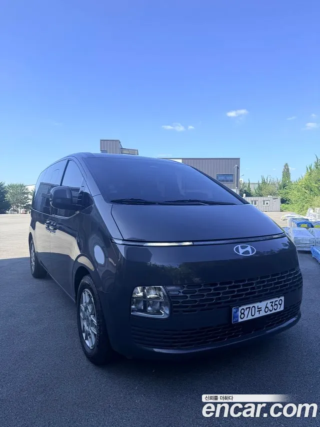 Hyundai Staria HEV 1.6 Cargo 5 Modern
