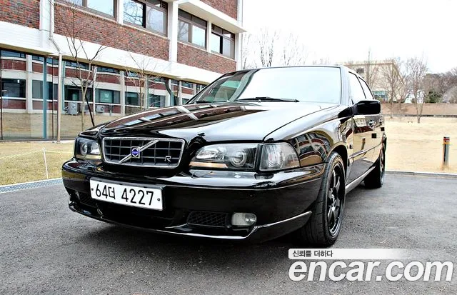 Volvo S70 R 1