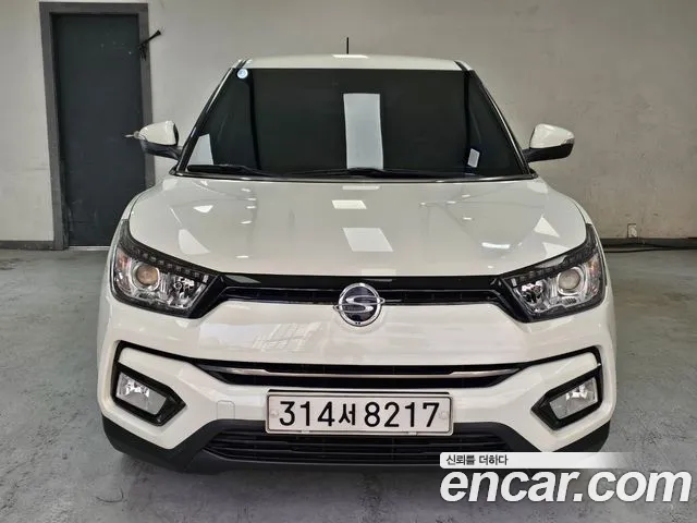KG Mobility(SsangYong) Tivoli VX 2WD
