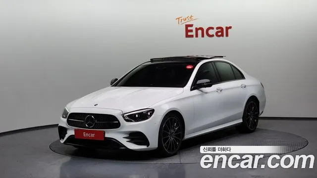 Mercedes-Benz E- W213 E350 4MATIC AMG Line