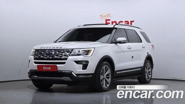 Ford Explorer 2.3 Limited 4WD 5