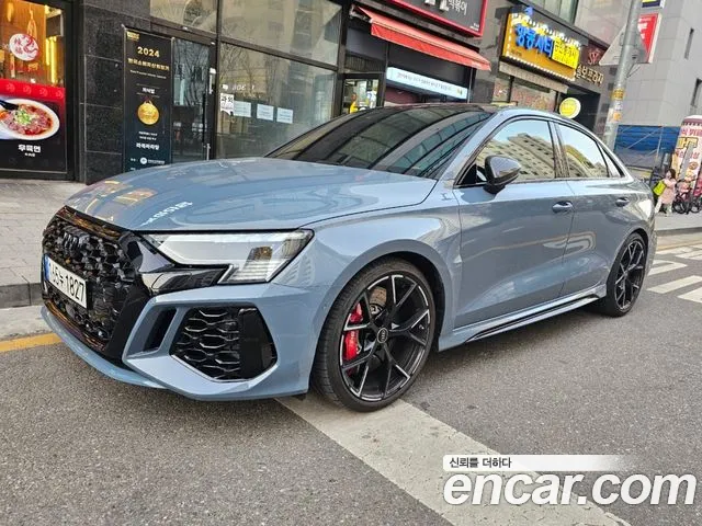 Audi RS3 (8Y) 2.5 TFSI