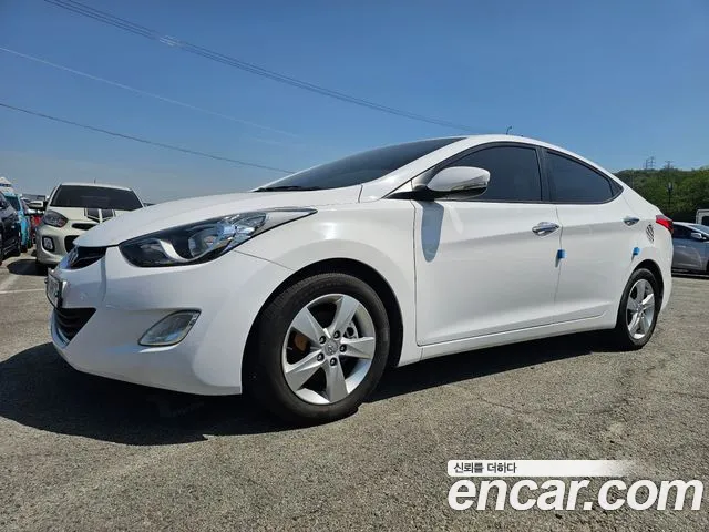 Hyundai Avante MD M16 GDI