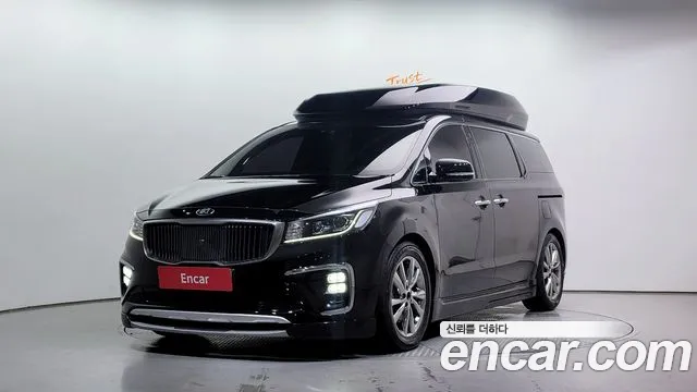Kia The New Carnival Gasoline 4