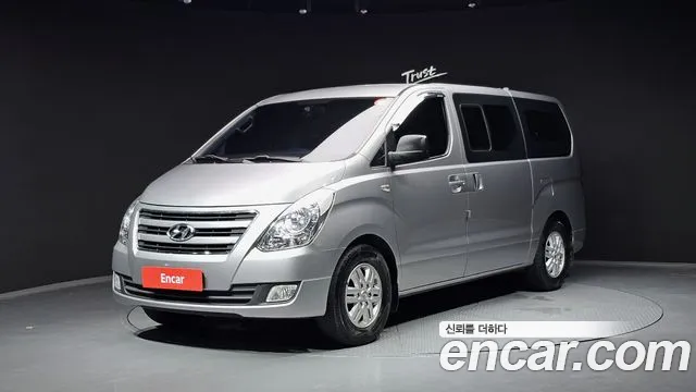 Hyundai Grand Starex 5