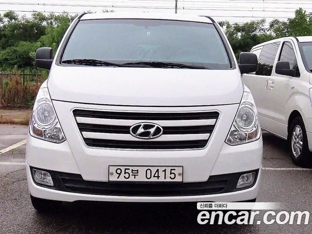 Hyundai Grand Starex