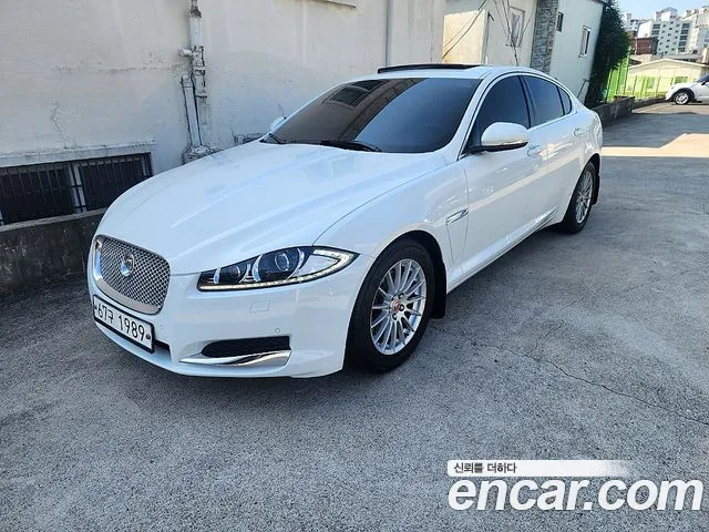 Jaguar New XF 2.0 X250