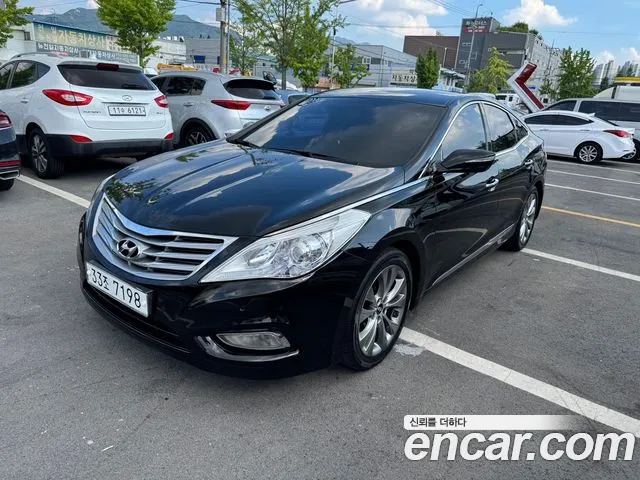 Hyundai Grandeur HG HG300