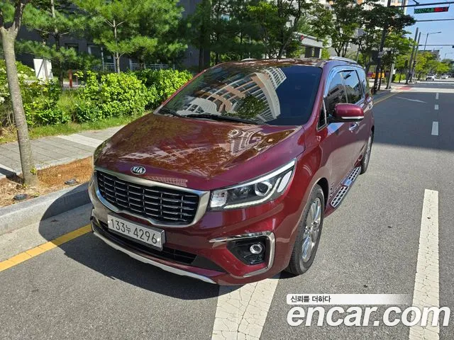 Kia The New Carnival 9 Prestige