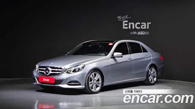 Mercedes-Benz E- W212 E300