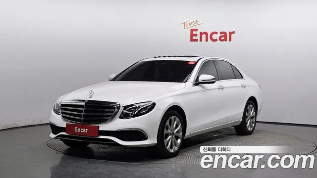 Mercedes-Benz E- W213 E300 4MATIC Exclusive