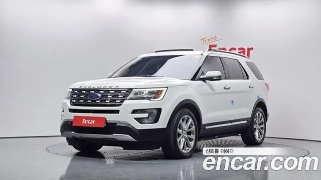Ford Explorer 2.3 Limited 4WD 5