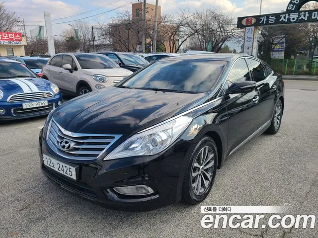 Hyundai Grandeur HG HG240