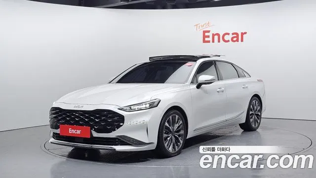 Kia K8 2.5 Gasoline 2WD Signature