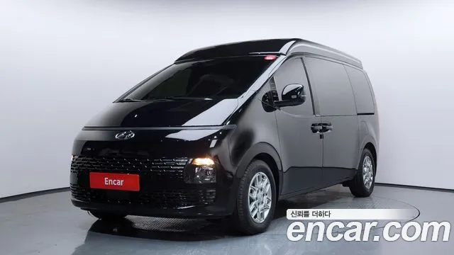 Hyundai Staria 4WD 9