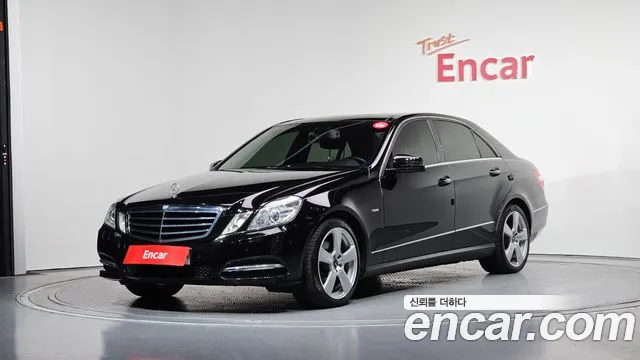 Mercedes-Benz E- W212 E350