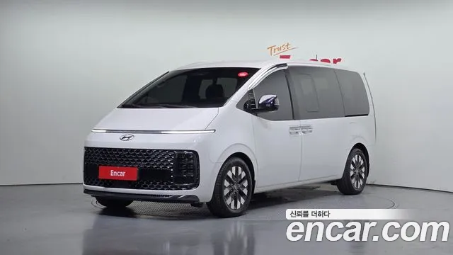 Hyundai Staria 4WD 9 Inspiration