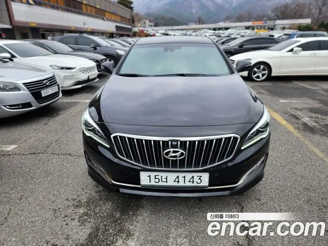 Hyundai G330