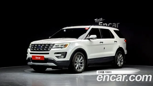 Ford Explorer 2.3 Limited 4WD 5