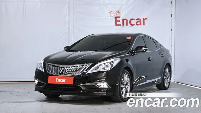 Hyundai Grandeur HG HG240