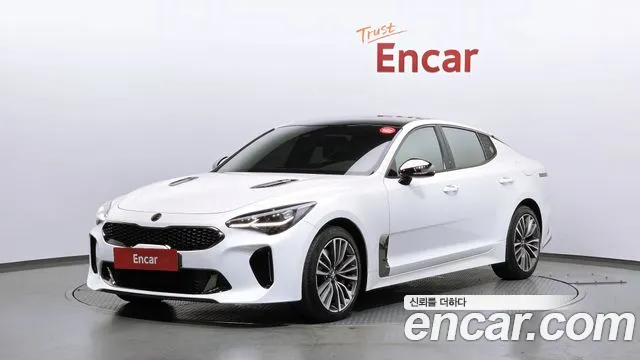 Kia Stinger 2.0 Turbo AWD