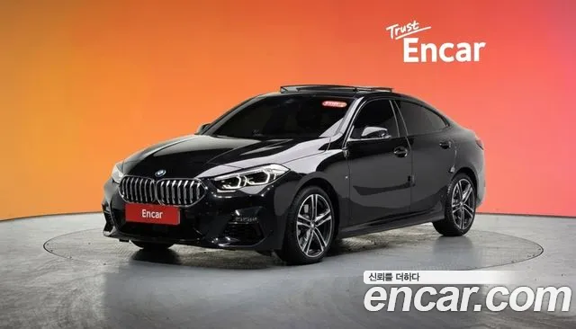 BMW 2 (F44) 220i M
