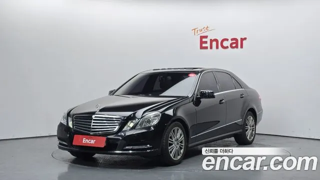 Mercedes-Benz E- W212 E300