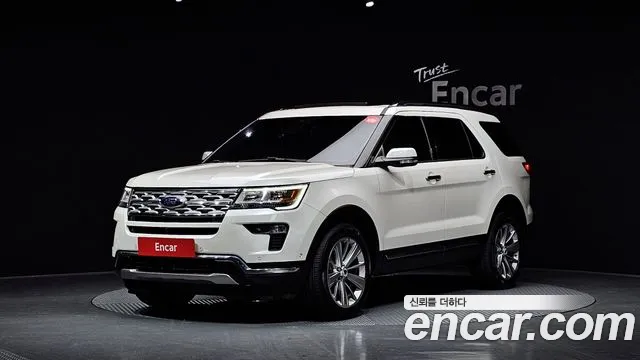 Ford Explorer 2.3 Limited 4WD 5