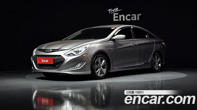 Hyundai Sonata Hybrid 2.0