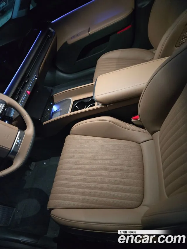 Hyundai Grandeur Hybrid (GN7)