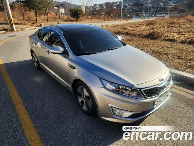 Kia K5 Hybrid Prestige