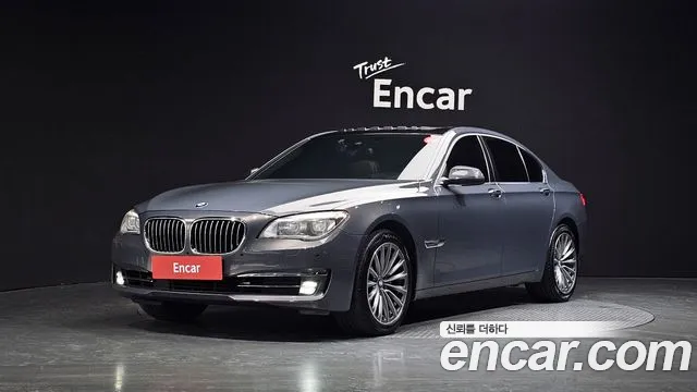 BMW 7 (F01) 740d xDrive