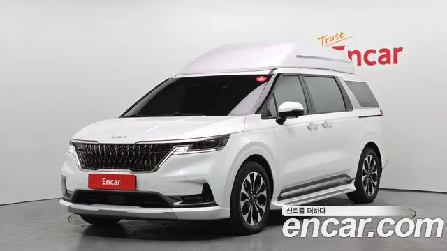 Kia Carnival 4 Gasoline 7 Signature