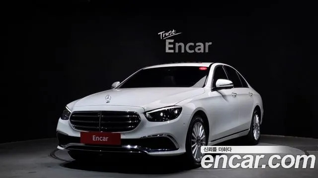 Mercedes-Benz E- W213 E220d 4MATIC Exclusive