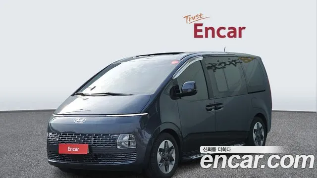 Hyundai Staria 9