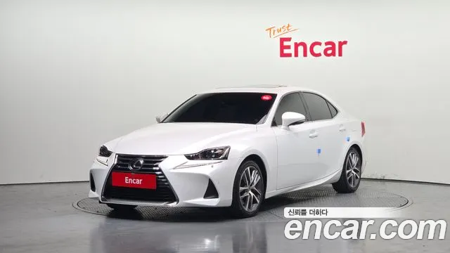 Lexus IS200t