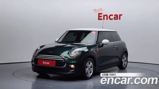 MINI Cooper D Base 3