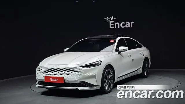Kia K8 2.5 Gasoline 2WD Signature