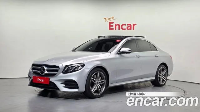 Mercedes-Benz E- W213 E300 4MATIC AMG Line