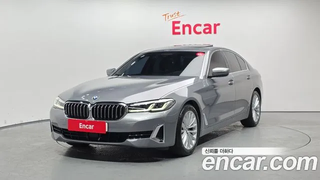 BMW 5 (G30) 520i