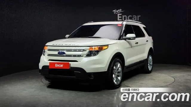 Ford Explorer 3.5 Limited 4WD 5